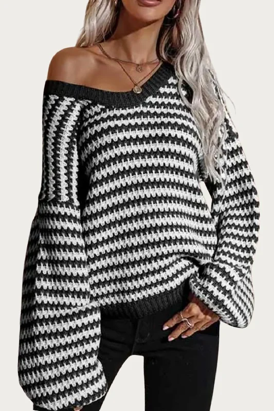 Striped V-Neck Knit Sweater In Black/white